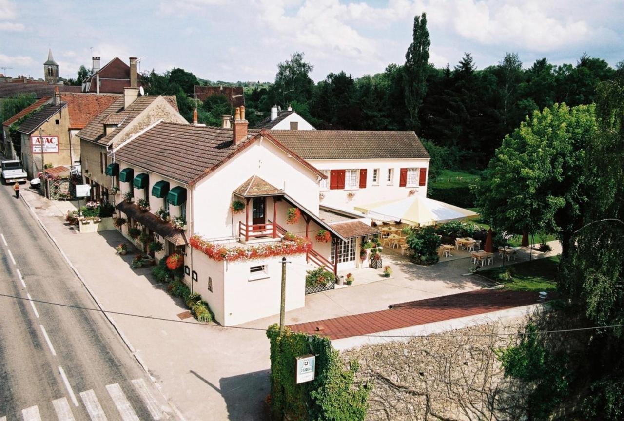 Hotel Les Fleurs Pontaubert Exterior foto